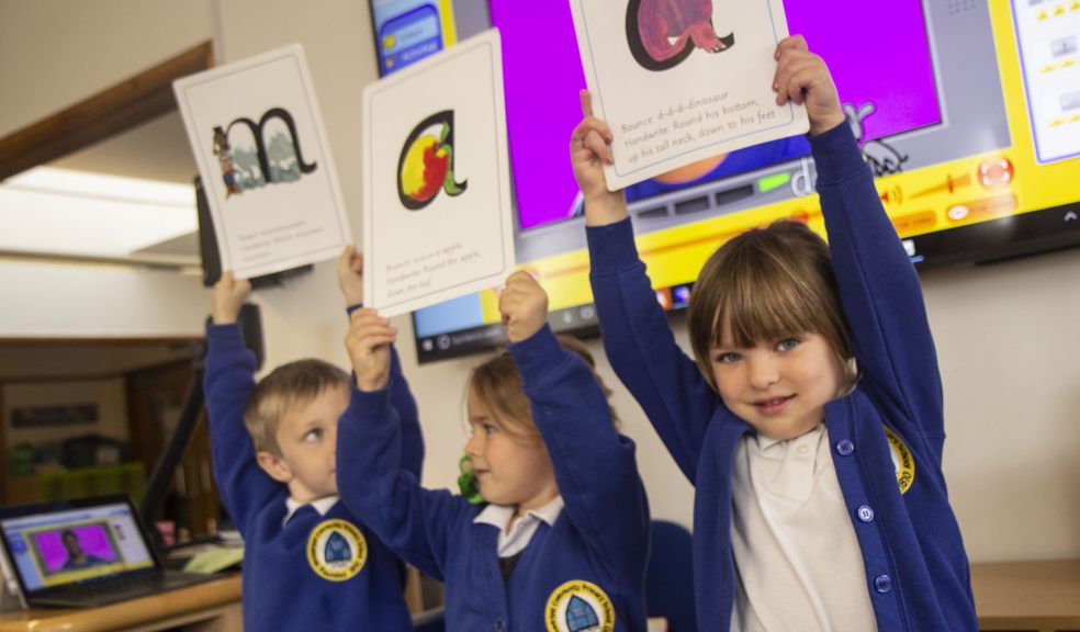 Broadclyst community primary school announced as english hub by